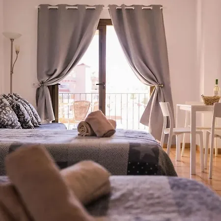 Apartment Castle Harbour 649 *